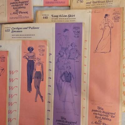 Books & Vintage Sewing Patterns (BD-JS)