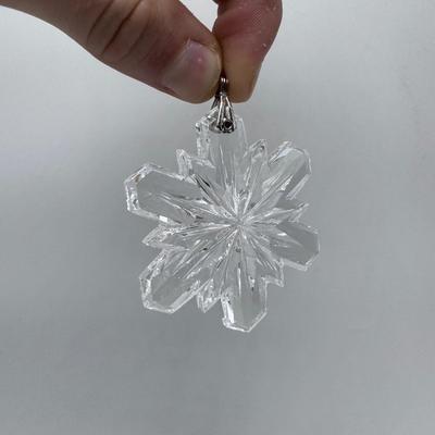 Gorham Full Lead Crystal Snowflake and Other Vintage Brooches and Pendants (ST-DZ)