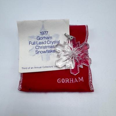 Gorham Full Lead Crystal Snowflake and Other Vintage Brooches and Pendants (ST-DZ)