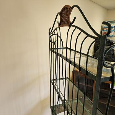 Wrought Iron, Glass & Wicker Baker's Rack (BD-JS)