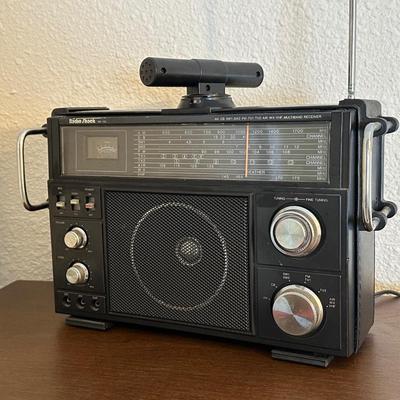 Radio Shack SW100 12-649A Multiband Receiver Shortwave AM/FM