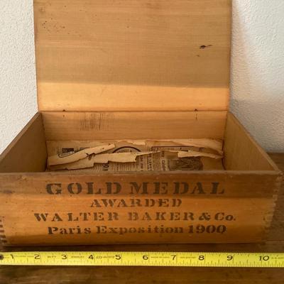 Vintage Lard, Coffee & Gold Medal box