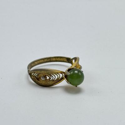 Assortment of Vintage Jewelry and More! (ST-DZ)