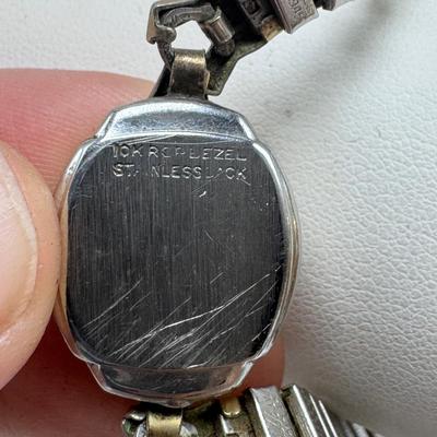 Assortment of Vintage Jewelry and More! (ST-DZ)