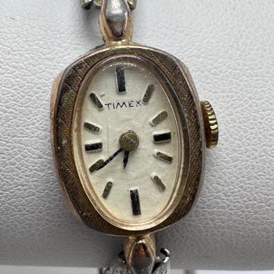 Assortment of Vintage Jewelry and More! (ST-DZ)