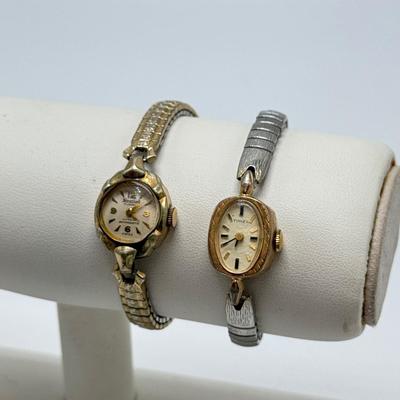 Assortment of Vintage Jewelry and More! (ST-DZ)