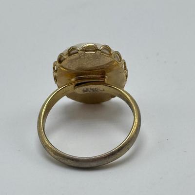 Vintage Cameo Jewelry and Other Ornate Items (ST-DZ)