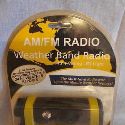 iPod Shuffle 1GB and Assorted Small Electronics (BO-JS)