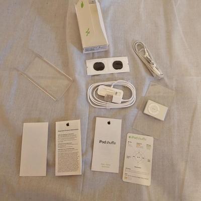 iPod Shuffle 1GB and Assorted Small Electronics (BO-JS)