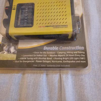 iPod Shuffle 1GB and Assorted Small Electronics (BO-JS)