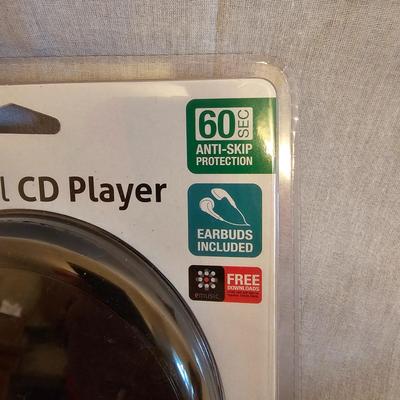 iPod Shuffle 1GB and Assorted Small Electronics (BO-JS)