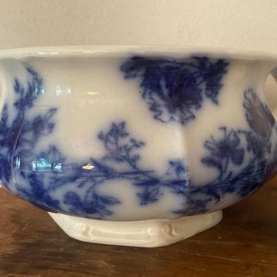 Fancy China plates & soup tureen from England