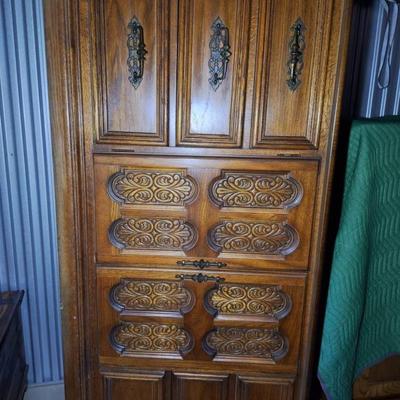 Dresser with Mirrors