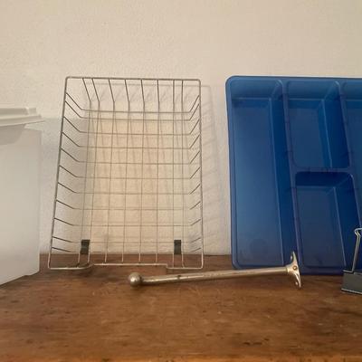 Organizing items