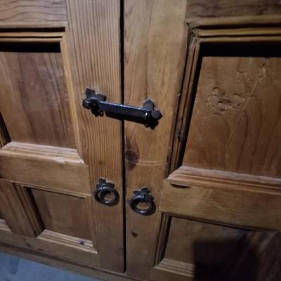 Sale Photo Thumbnail #25: with shelves, drawers, clothes rack, cable access hole  
multiple uses

79h x 47w x 24d