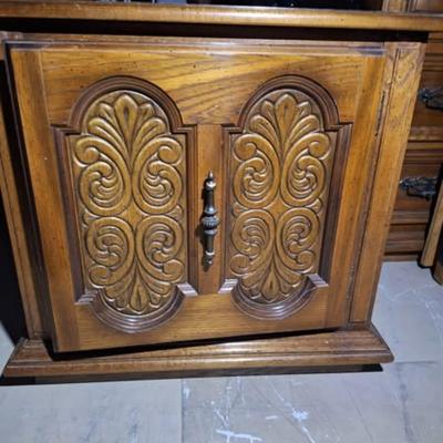 Set of Night Stands Walnut