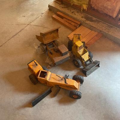 Antique trucks