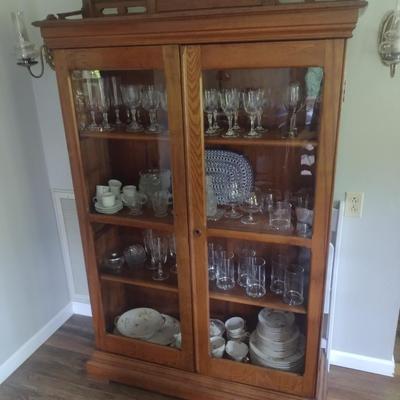 Impressive Antique Eastlake Solid Oak Double Door Dish Cupboard (No Contents)