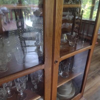 Impressive Antique Eastlake Solid Oak Double Door Dish Cupboard (No Contents)