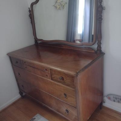 Antique Flame Mahogany Four Over Two Chest of Drawers with Swivel Mirror