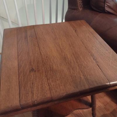 Vintage Oak Turned Leg Accent Table