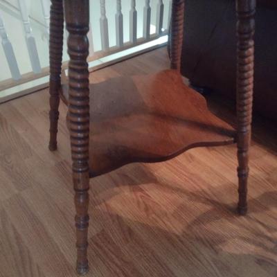 Vintage Oak Turned Leg Accent Table