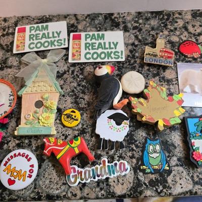 Kitchen refrigerator Magnet & Linen Lot with an apron and coasters