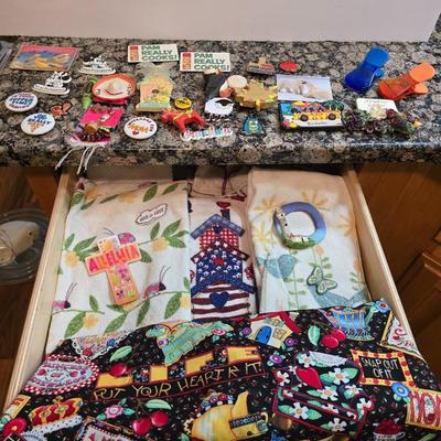 Kitchen refrigerator Magnet & Linen Lot with an apron and coasters