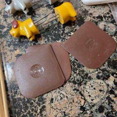 Large Kitchen Gadget & Tool Lot – Mandoline, decorative Rolling Pin, Skewers & More