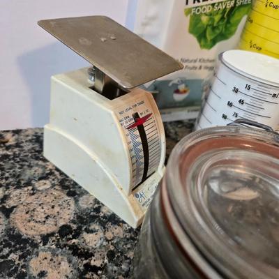 Large Kitchen Gadget & Tool Lot – Mandoline, decorative Rolling Pin, Skewers & More