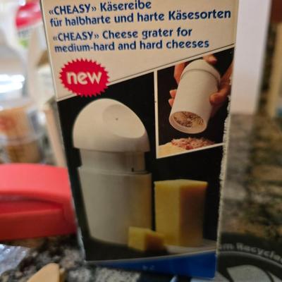 Large Kitchen Gadget & Tool Lot – Mandoline, decorative Rolling Pin, Skewers & More