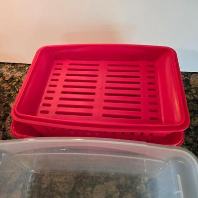 Microwave Cooking & Storage Lot – Silicone & Plastic - and a metal tea pot