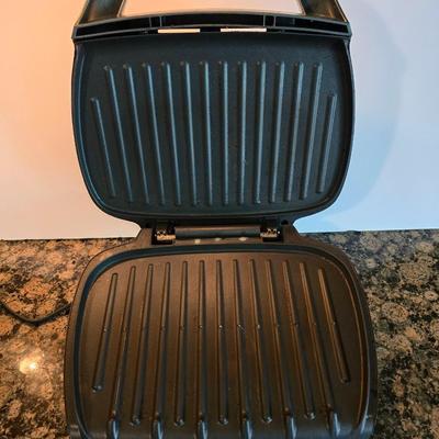 George Foreman Lean Mean Fat-Reducing Grilling Machine – With Manual