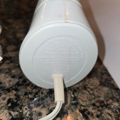 Utility Kitchen Gadget Lot – Electric knife, Grater, Sifter & More