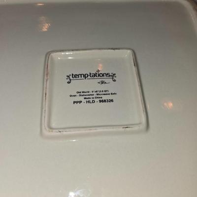 Temp-Tations Holiday Casserole Dish & Thermal Carrier Set – Ceramic, Wire Rack, Lid