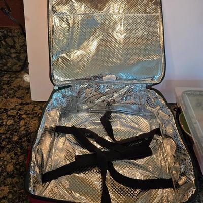Temp-Tations Holiday Casserole Dish & Thermal Carrier Set – Ceramic, Wire Rack, Lid
