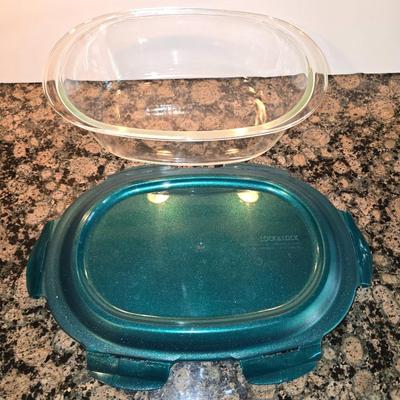 2 glass lidded food Storage Containers + Blue Cutting Board Set (3-Piece)