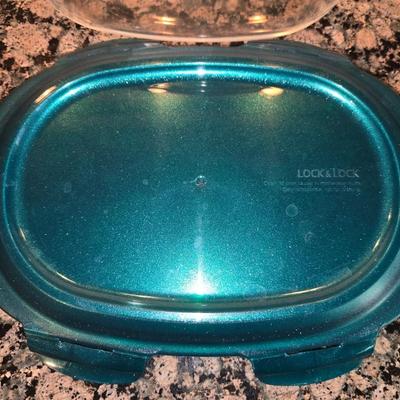 2 glass lidded food Storage Containers + Blue Cutting Board Set (3-Piece)