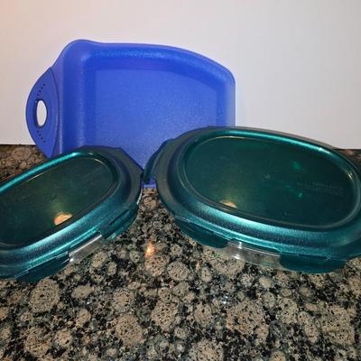 2 glass lidded food Storage Containers + Blue Cutting Board Set (3-Piece)