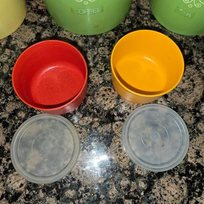 Vintage Tupperware Canisters & Mini Containers – Retro Kitchen