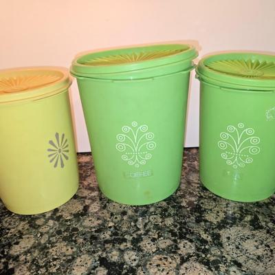 Vintage Tupperware Canisters & Mini Containers – Retro Kitchen
