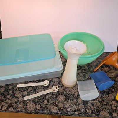 Vintage Tupperware Kitchen Utility Lot – Containers, Funnel, Tools & More