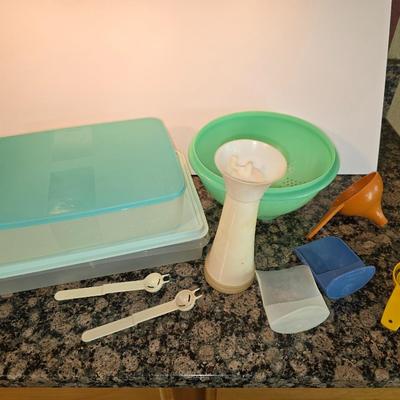 Vintage Tupperware Kitchen Utility Lot – Containers, Funnel, Tools & More