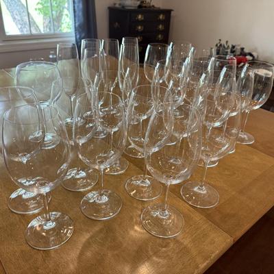 Lot of beautiful glassware