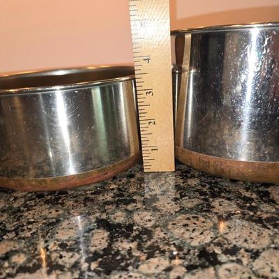 3-Piece Cookware Lot – 2 Stainless Steel Pots w/ Lids + Wagner Cast Iron Skillet