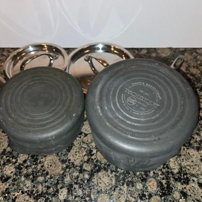 Cook’s Essentials Technique Hard Anodized Cookware Set – 4 Pieces with Lids