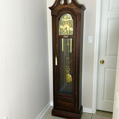 Gorgeous Grandfather Clock
