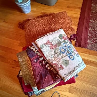 Lot of blankets and throws