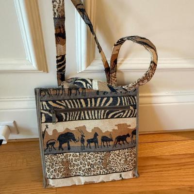 African safari themed tote bag