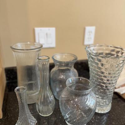 Lot of glass vases